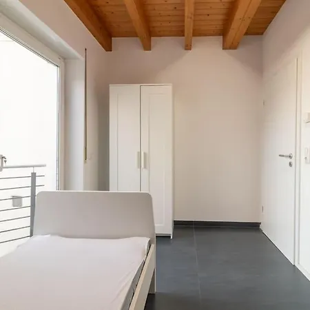 Maisonette-wohnung Mit 5 Schlafzimmern Woerrstadt