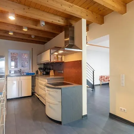 Maisonette-wohnung Mit 5 Schlafzimmern Апартаменты Woerrstadt