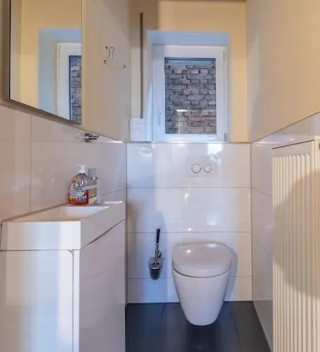 Maisonette-wohnung Mit 5 Schlafzimmern *