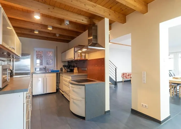 Maisonette-wohnung Mit 5 Schlafzimmern Apartamento Wörrstadt